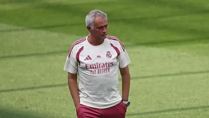 أول تعليق من مورينيو بعد ريمونتادا ريال مدريد أمام روما