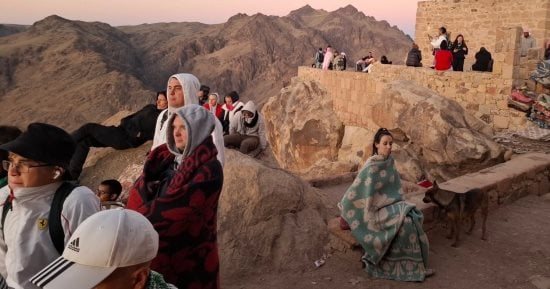490 سائحا يزورون سانت كاترين وسط تزايد الحركة السياحية