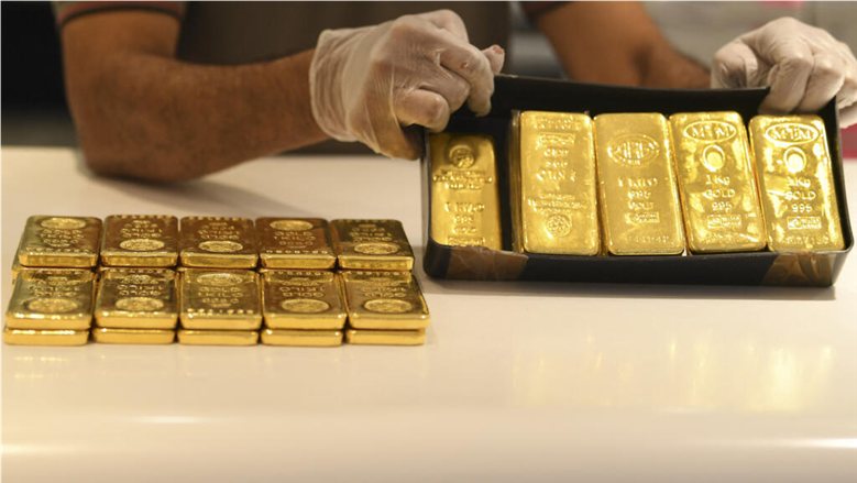 أونصة الذهب الآسيوية تتعافي والسعر الفوري للعقود يسجل 4146.48 دولار
