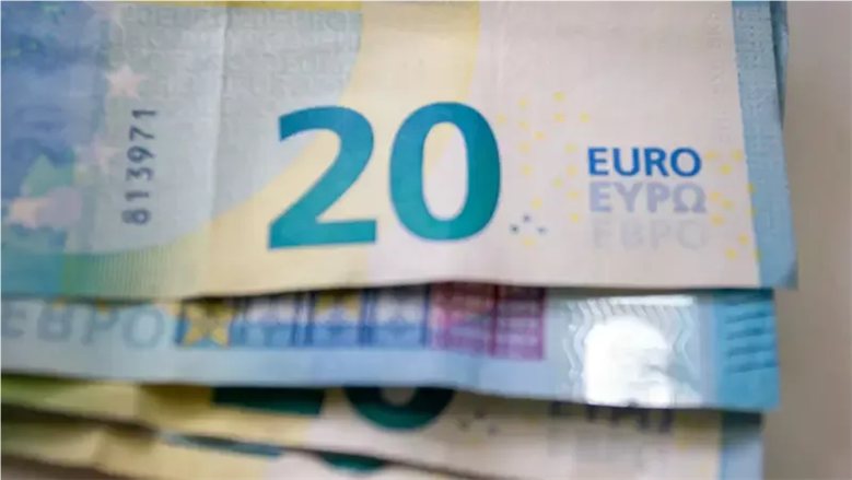سعر اليورو اليوم الجمعة 23 أكتوبر 2026 أمام الجنيه في البنوك المصرية