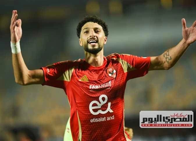مدرب منتخب فلسطين يكشف حقيقة عودة وسام أبو علي إلى الأهلي