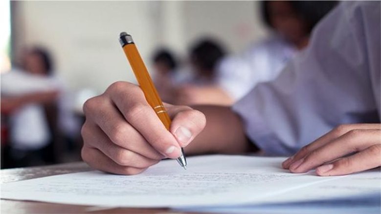 موعد امتحانات الترم الأول 2027 لصفوف النقل.. الاختبارات من 9 إلى 14 يناير