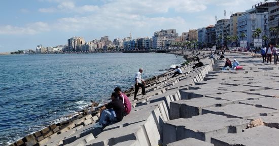 تعرف على حالة الطقس في الإسكندرية الآن.. فيديو وصور