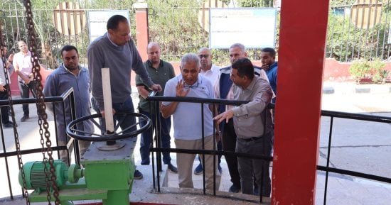 رئيس مياه سوهاج: ضخ المياه للمواطنين بكميات مناسبة على مدار اليوم
