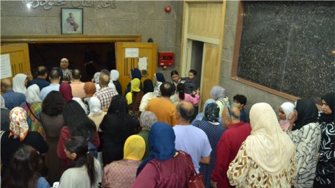 بحضور جماهيري كبير .. البيت الفني للفنون الشعبية يقيم إحتفالية كبيرة بذكرى إنتصارات أكتوبر على مسرح البالون