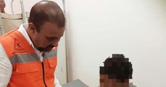 تضامن سوهاج تتدخل لإنقاذ مواطن يعاني من تأخر عقلي افترش الطريق